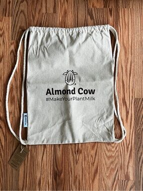 Almond Cow Drawstring
Cinch Sack Bag Tote Backpack 100% Hemp - NWT